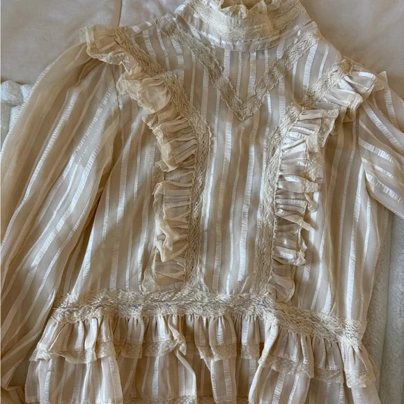 River Island Cream Striped Ruffle Blouse - Picture 3 of 6